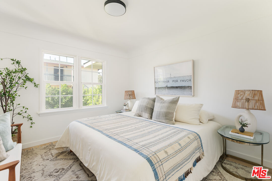 4020 Bemis St Unit: B