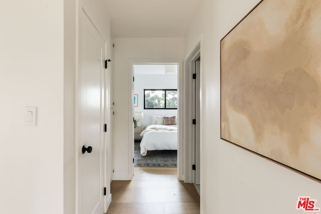 4412 Finley Ave Unit: 5