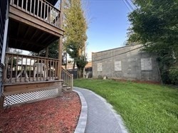 29 Gibson Street # 2R