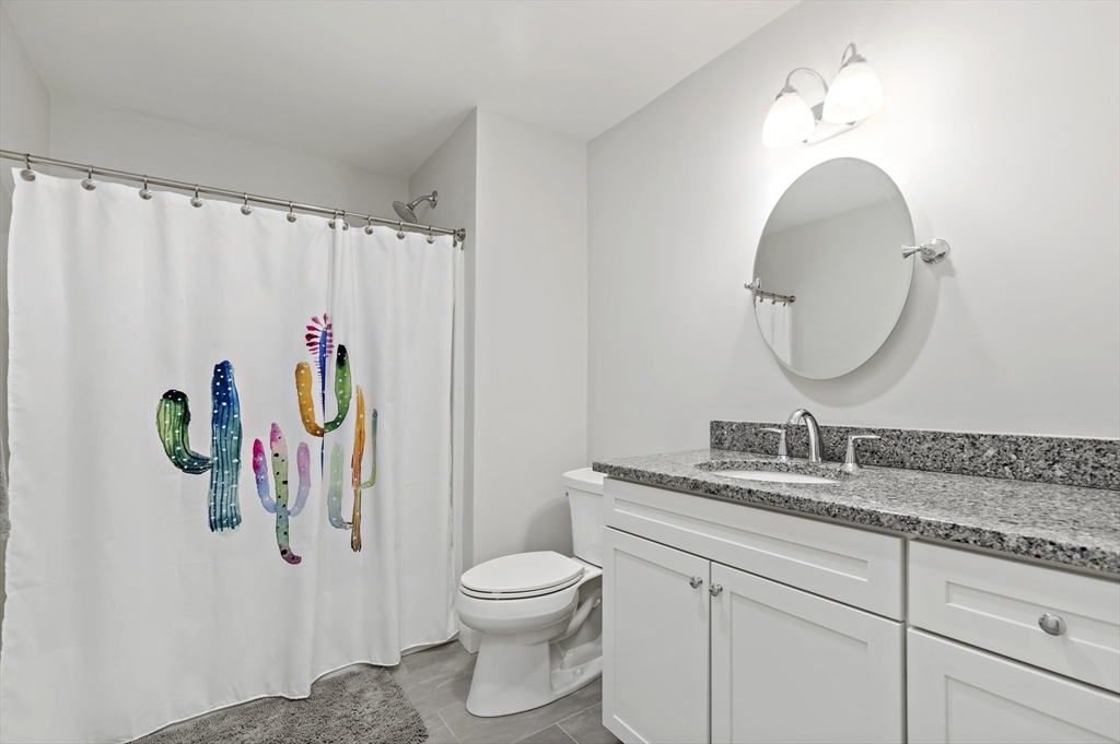 11 Longwood Lane # 11