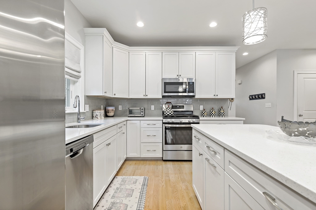 11 Longwood Lane # 11