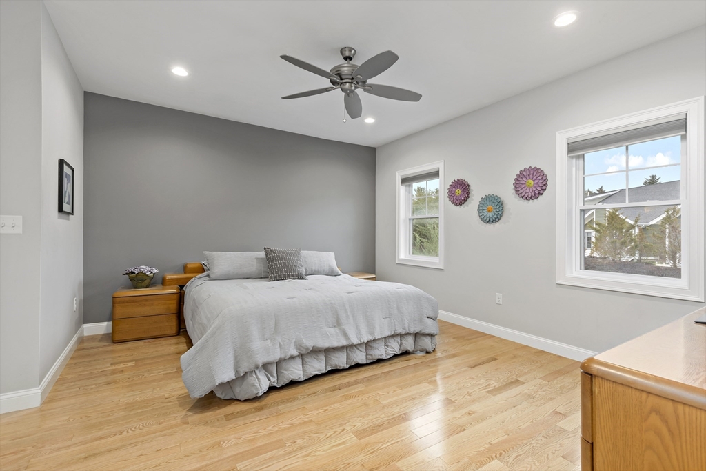 11 Longwood Lane # 11