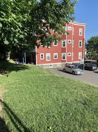 17 Oliver Street # 2