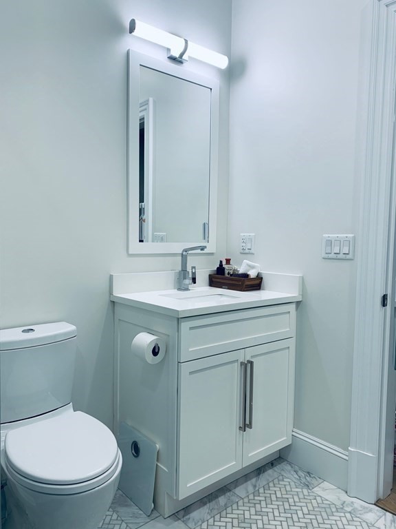 205 E Street Unit: 6-N