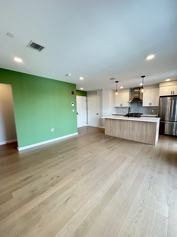 457 W Broadway # 504
