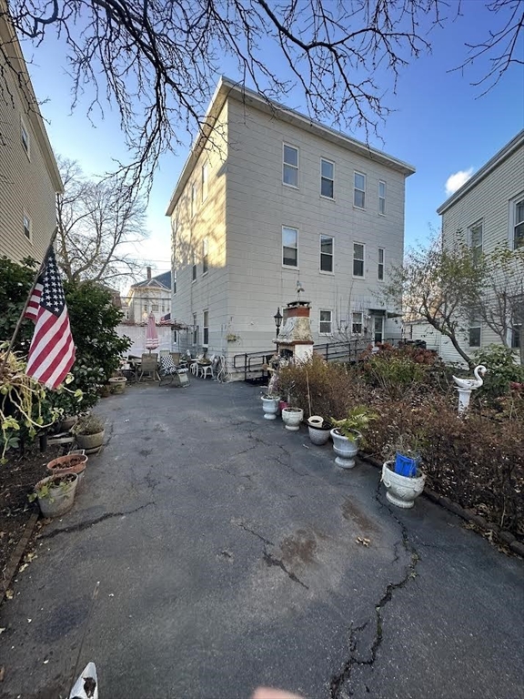 163 Webster Avenue # 3
