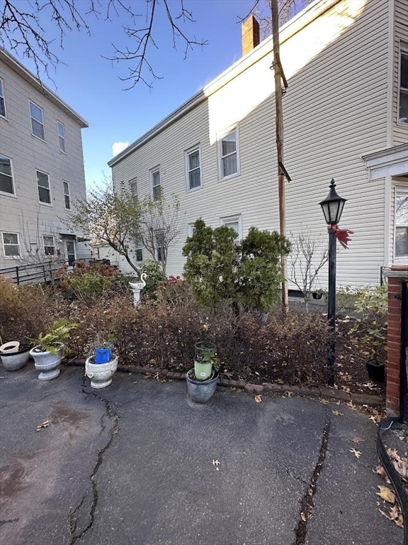 163 Webster Avenue # 3