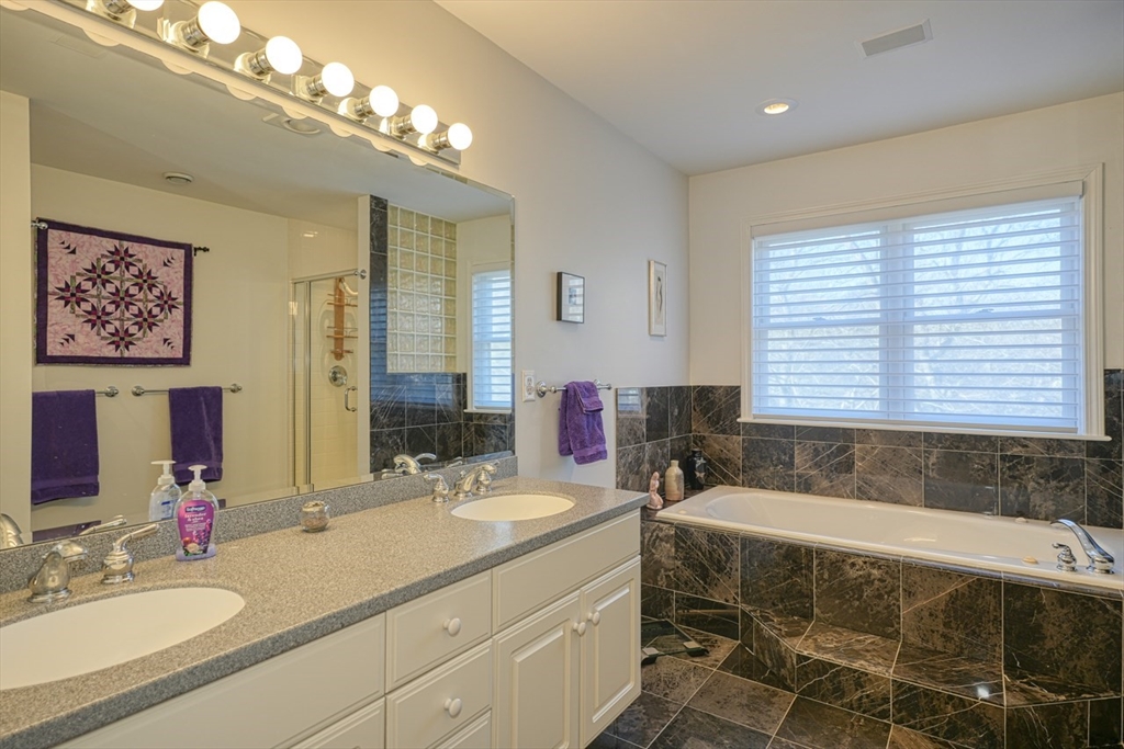 174 Bishops Forest Dr # 174