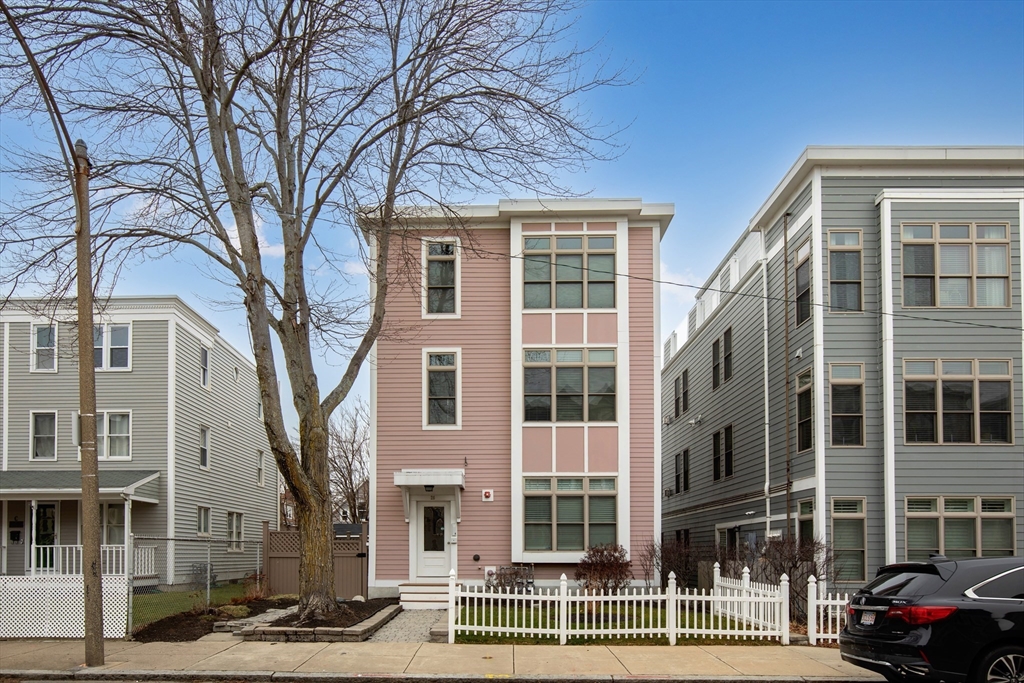 26 Mount Vernon St # 2