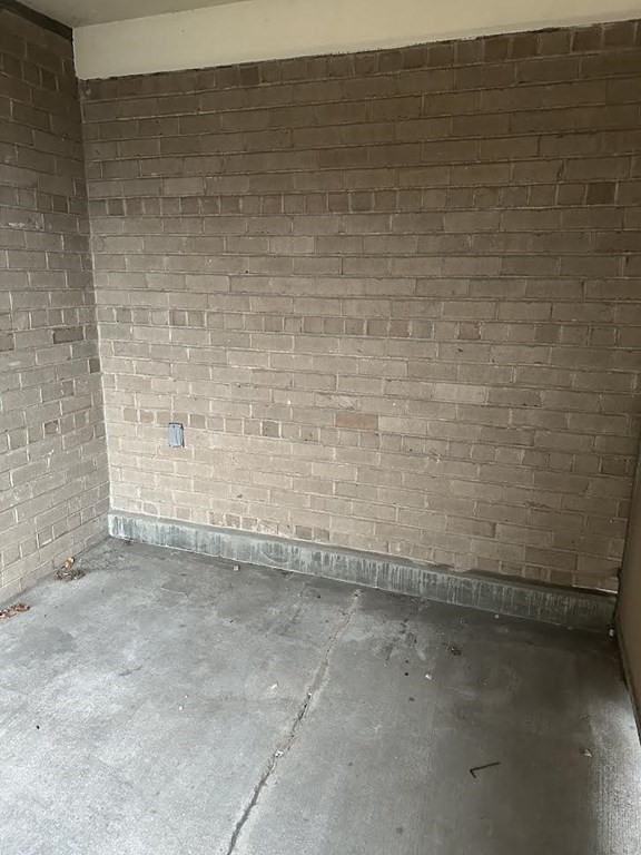 1025 Hancock Street # 1M