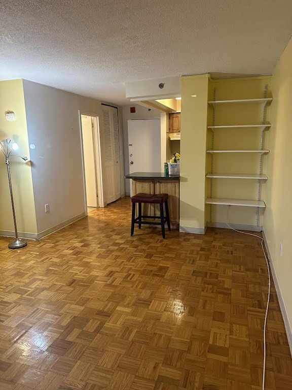 1025 Hancock Street # 1M