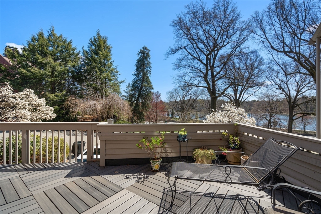 537 Boylston St # 537