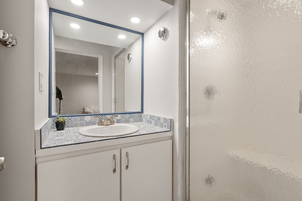 537 Boylston St # 537