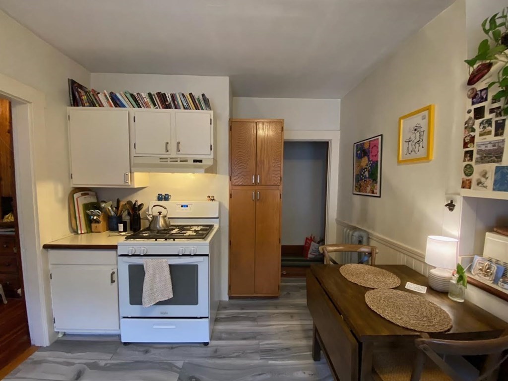 17 Ames St # 3