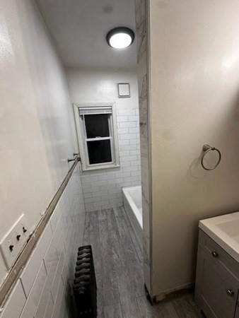 17 Ames St # 1