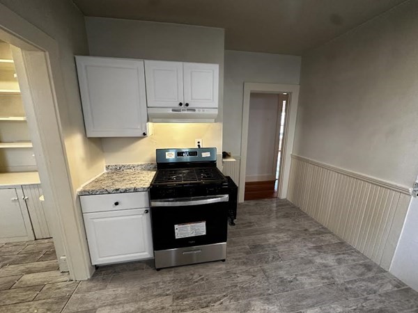 17 Ames St # 1