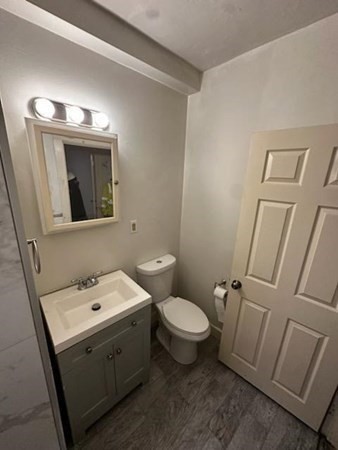 17 Ames St # 1