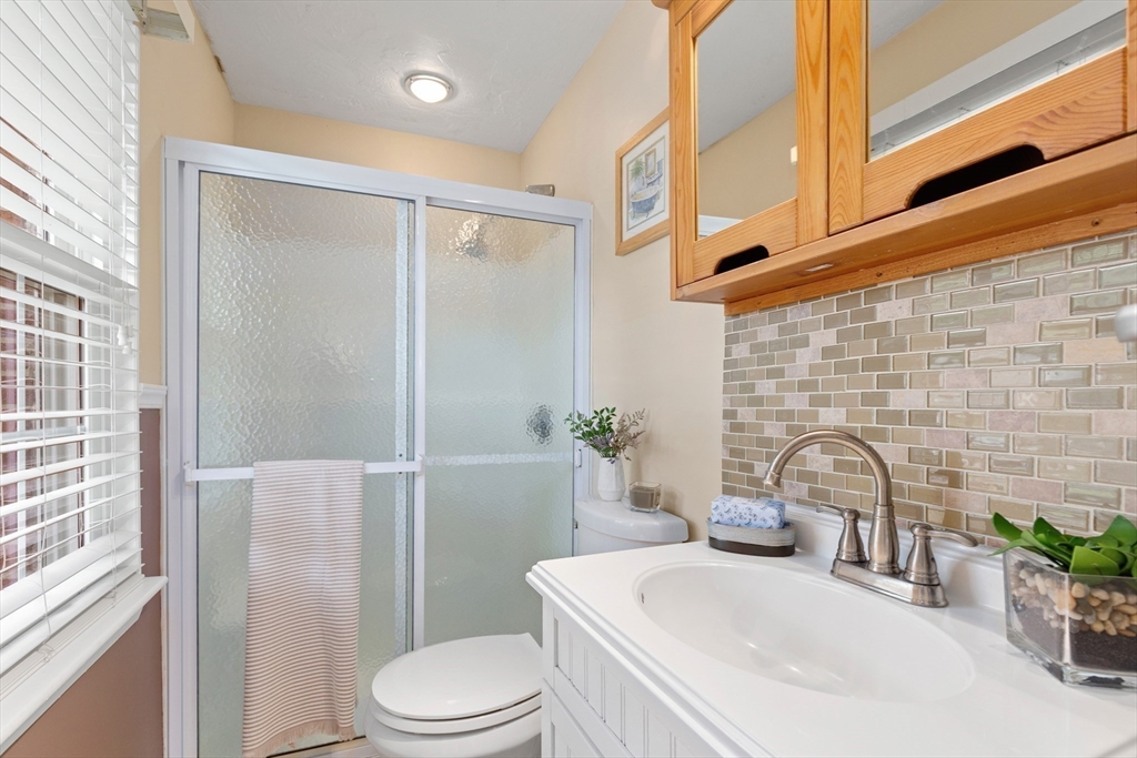 111 Ethyl Way Unit: E