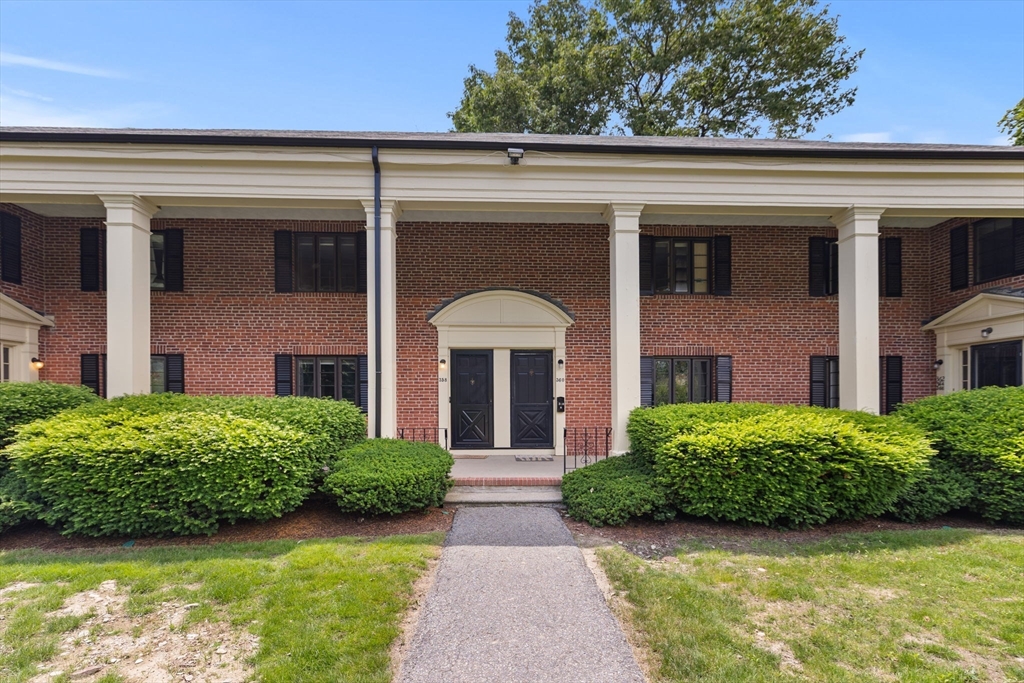 358 Lexington St # 358