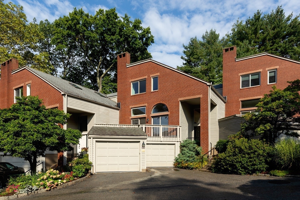 537 Boylston # 537