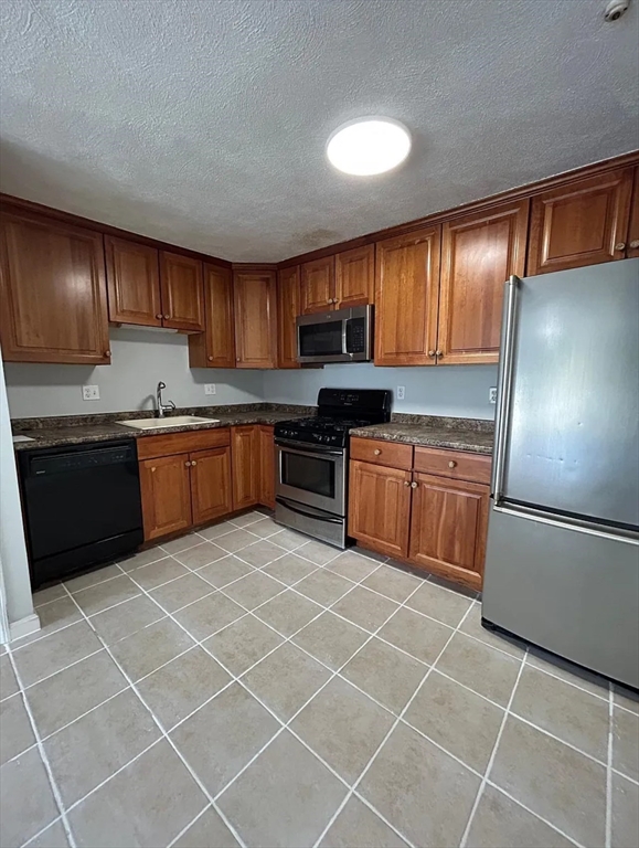 10 Karen Cir # 24