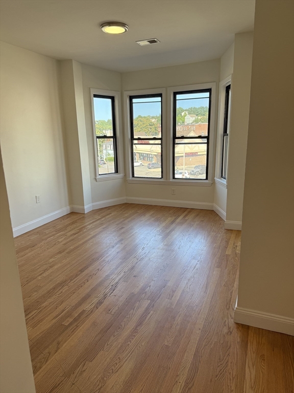 1905 Columbus Avenue # 3