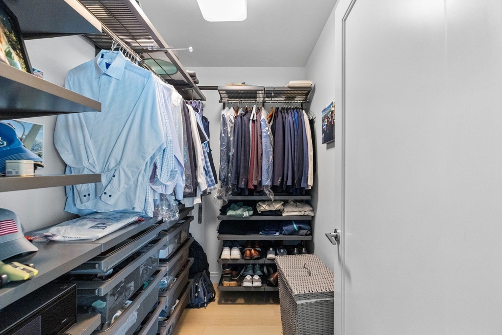 133 Seaport Blvd # 920