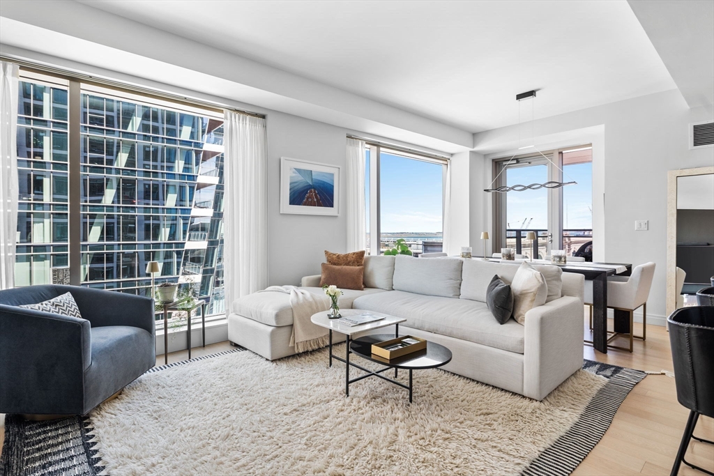 133 Seaport Blvd # 920