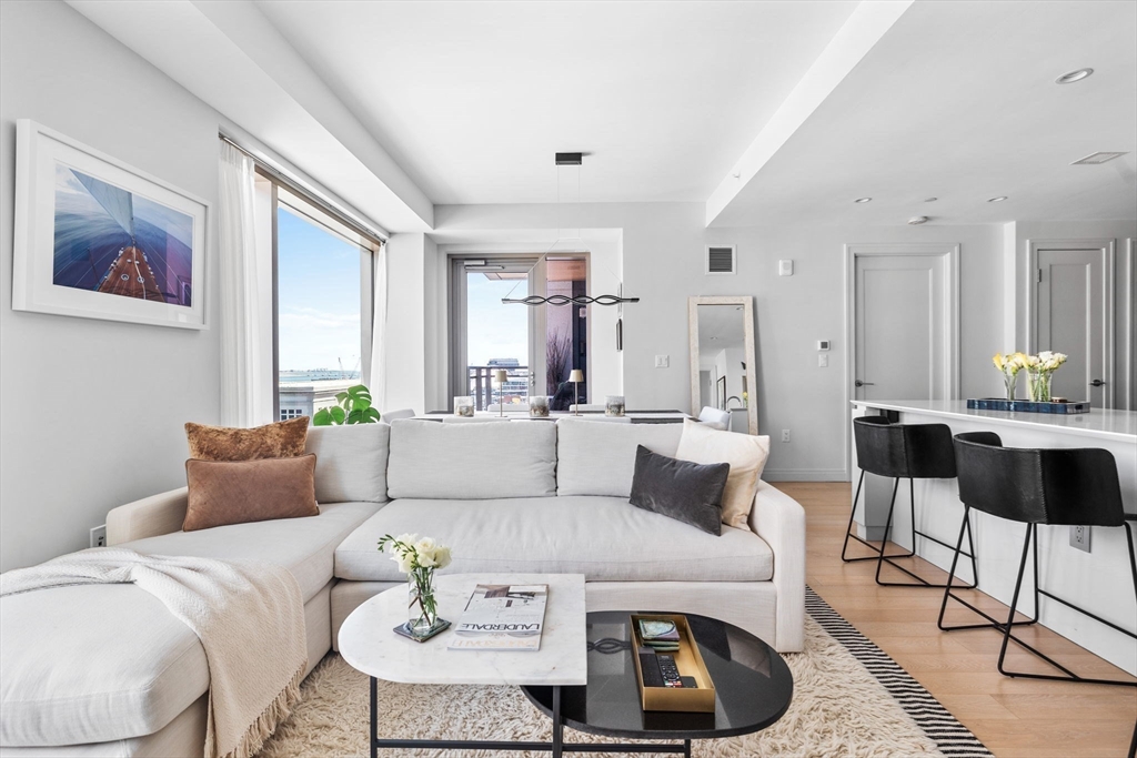 133 Seaport Blvd # 920