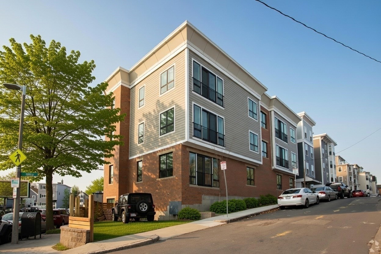 33-39 Ward St.