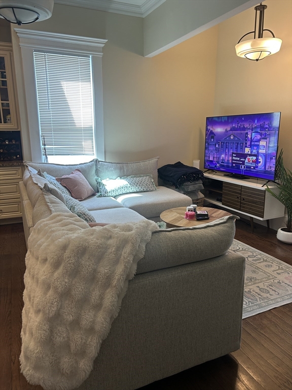 701 East Broadway # 1