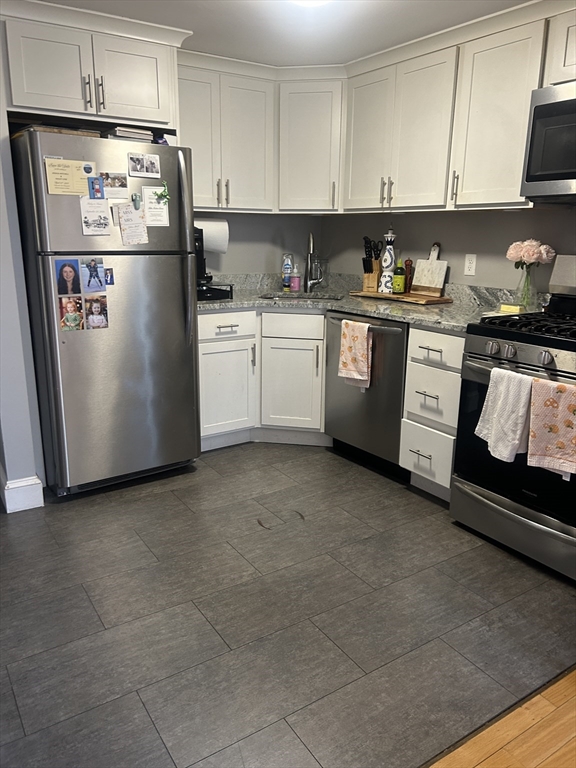 377 West Broadway # 23