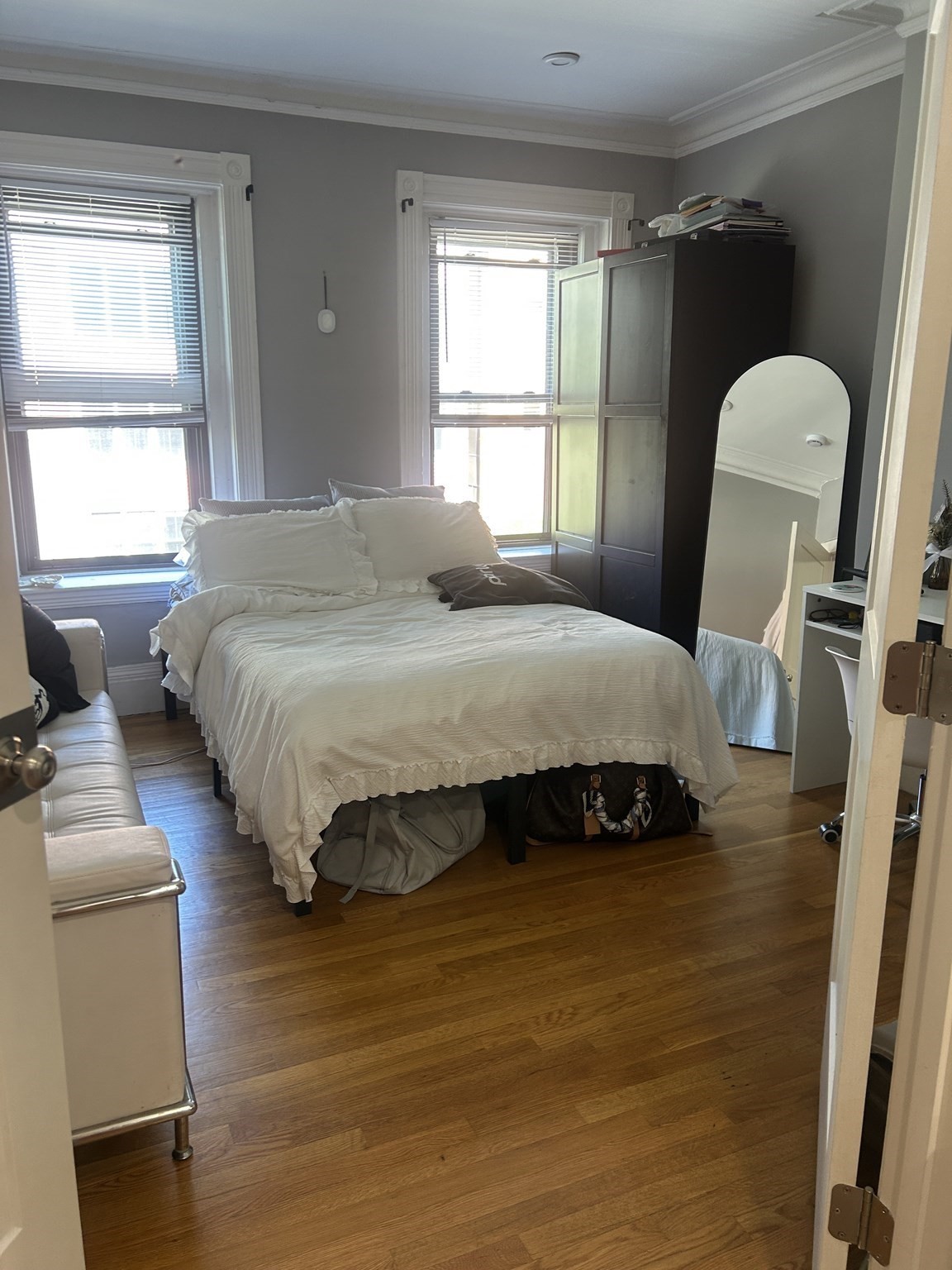 377 West Broadway # 21
