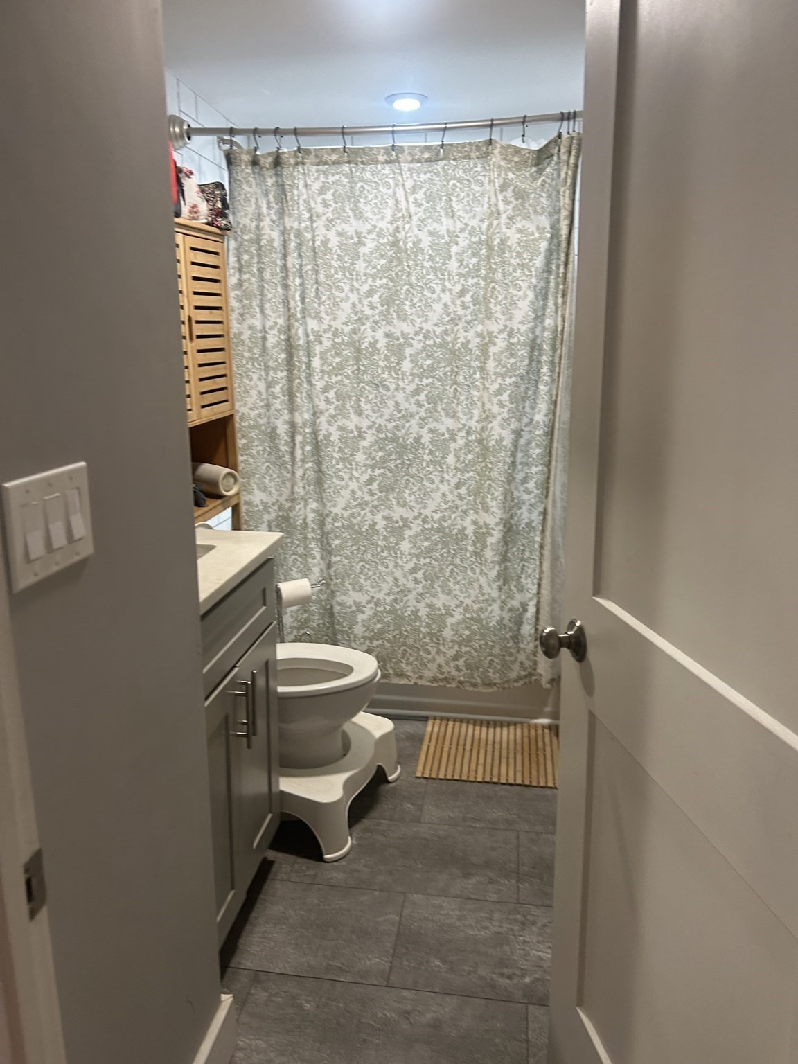 377 West Broadway # 21