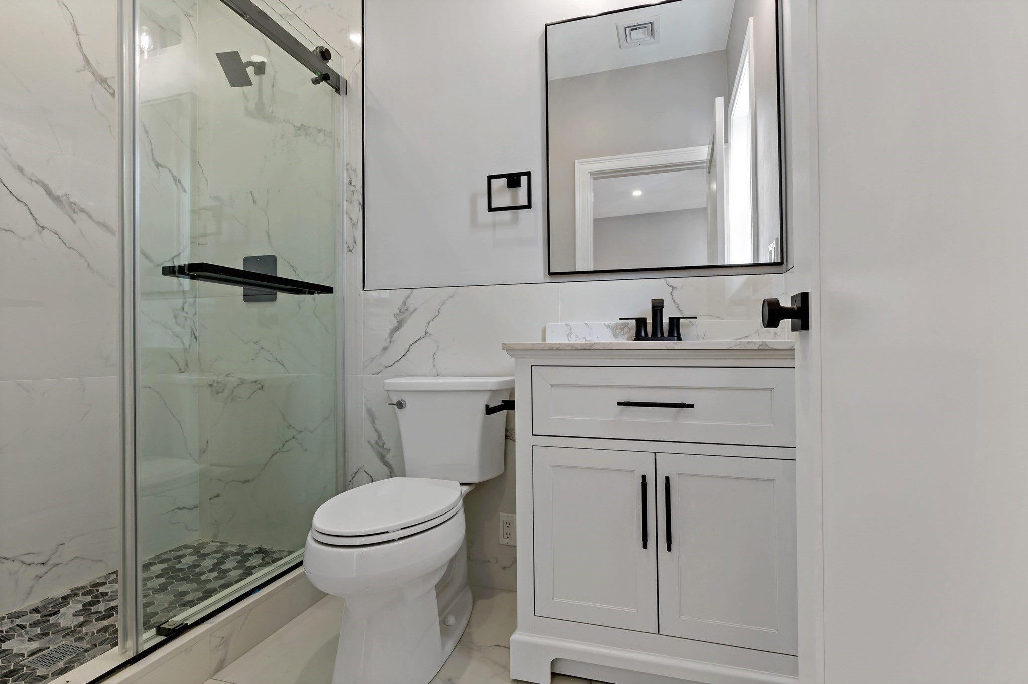 13 Langmaid Ave # 2