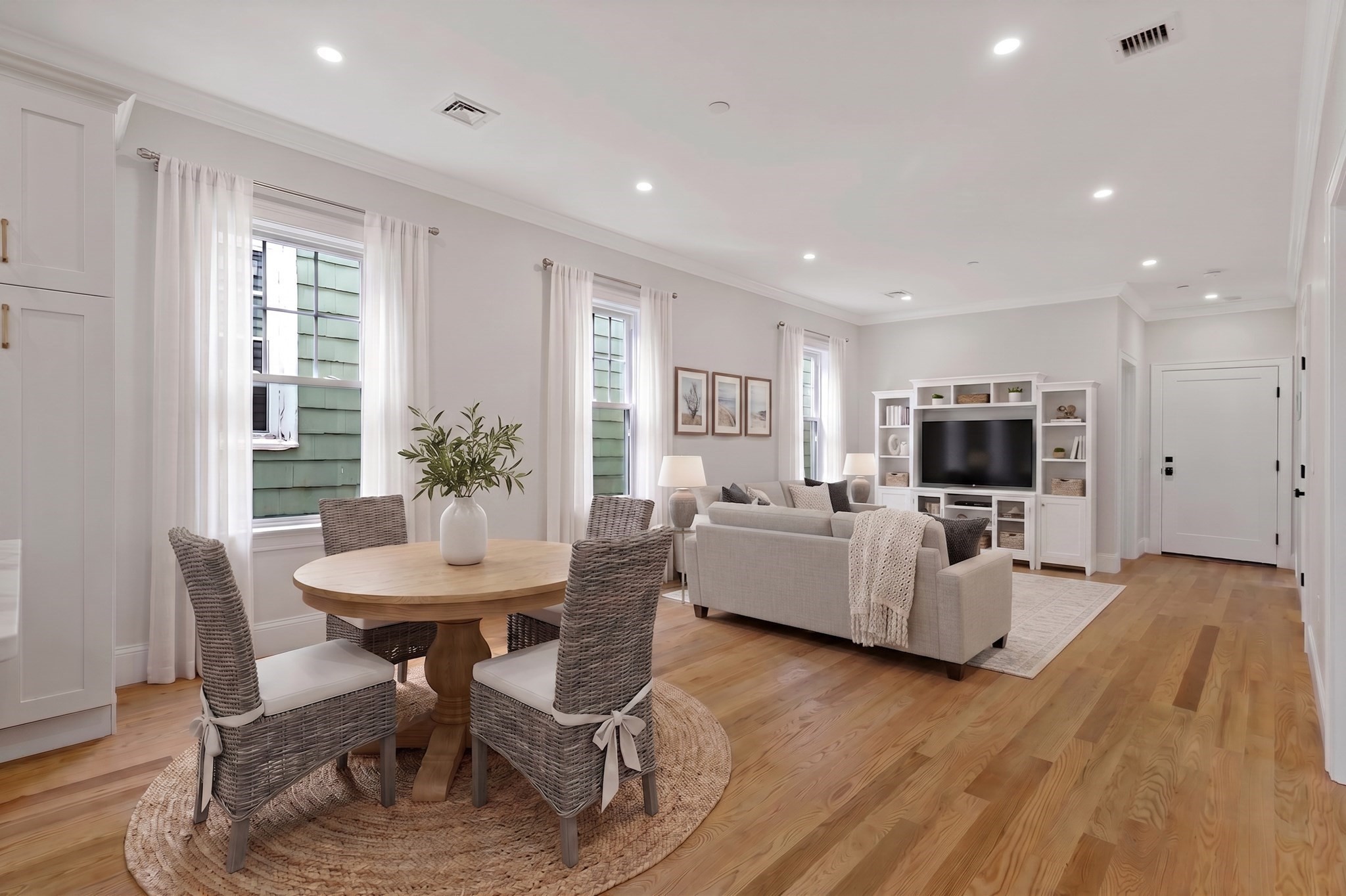 13 Langmaid Ave # 2