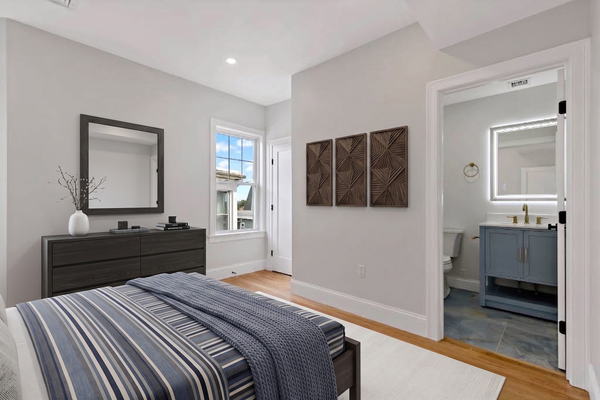 13 Langmaid Ave # 2