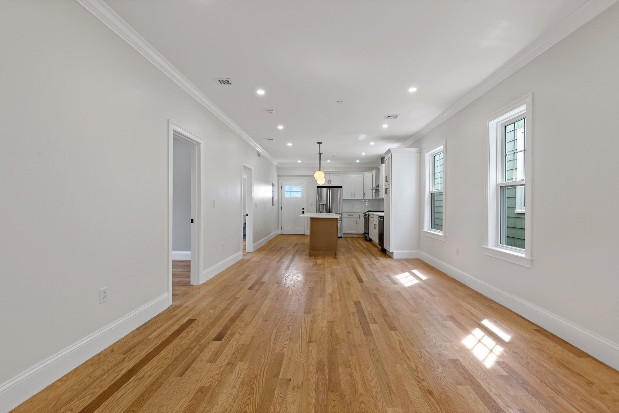 13 Langmaid Ave # 2