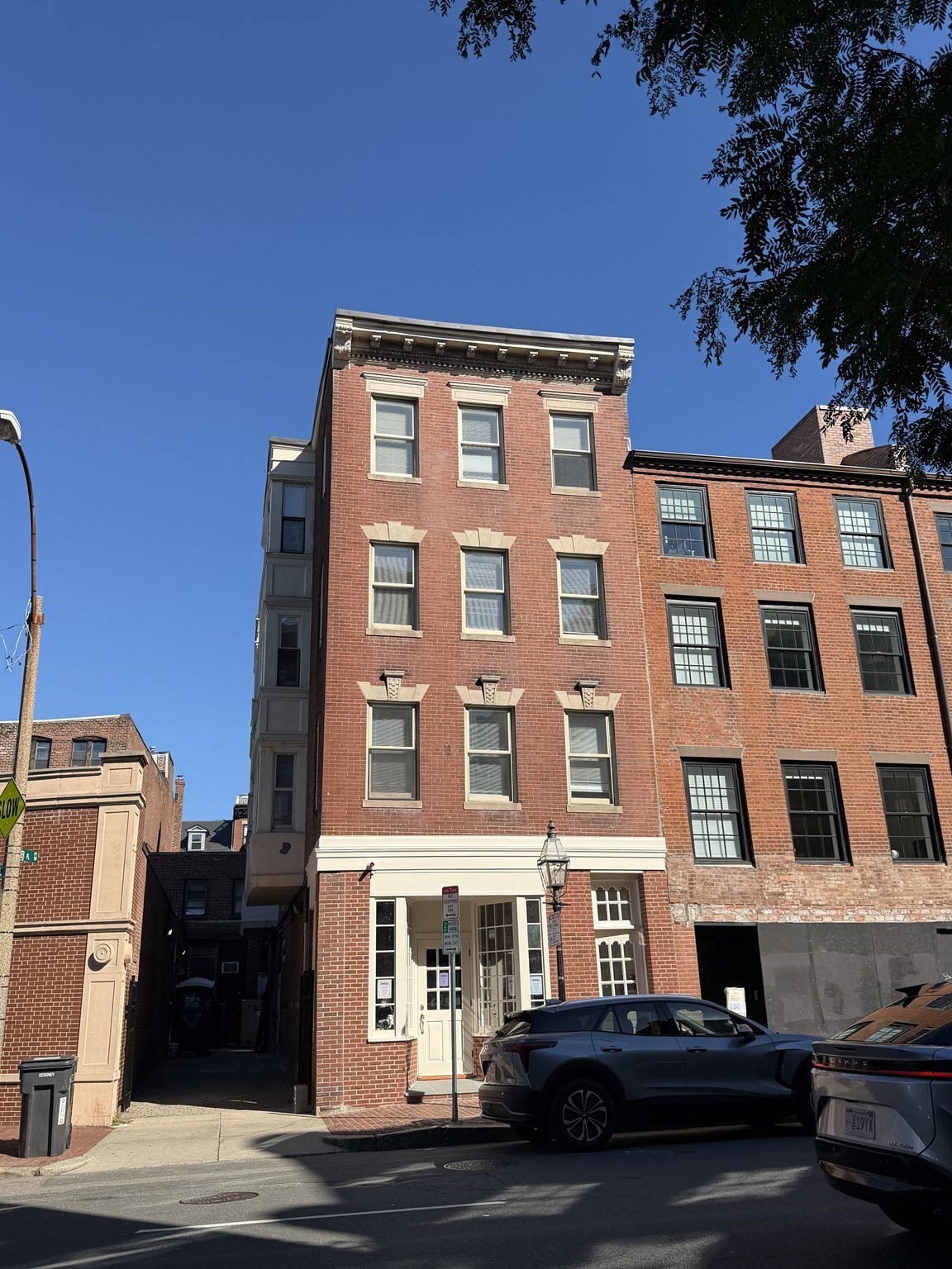 151 Charles # 1