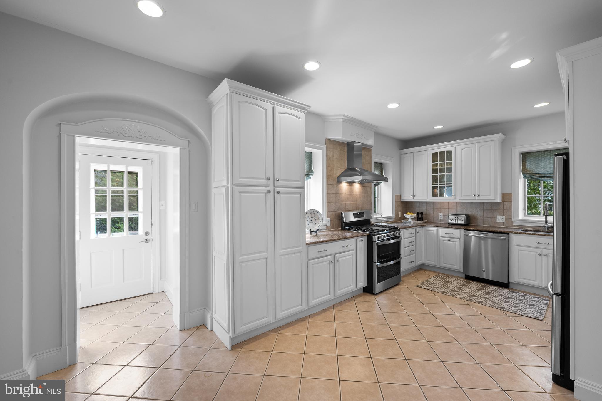 423 Old Eagle School ROAD Unit: WITH LOT