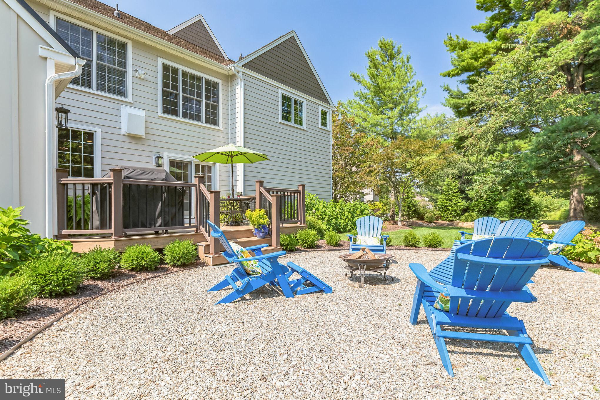 10 Devonshire Ln