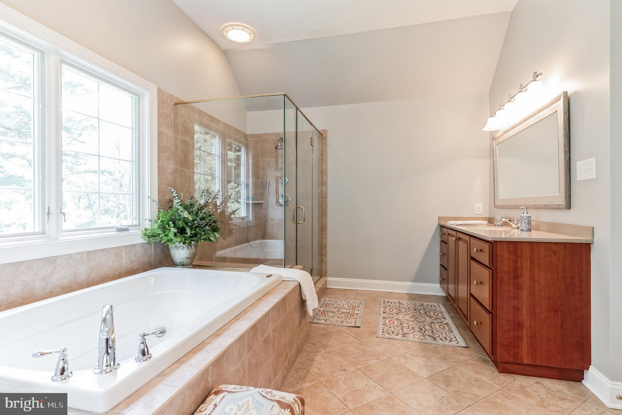 10 Devonshire Ln