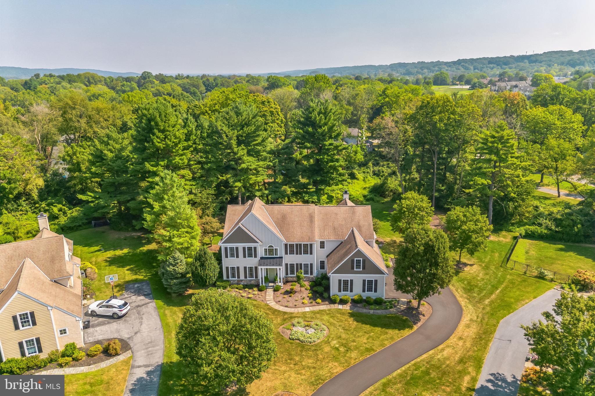 10 Devonshire Ln