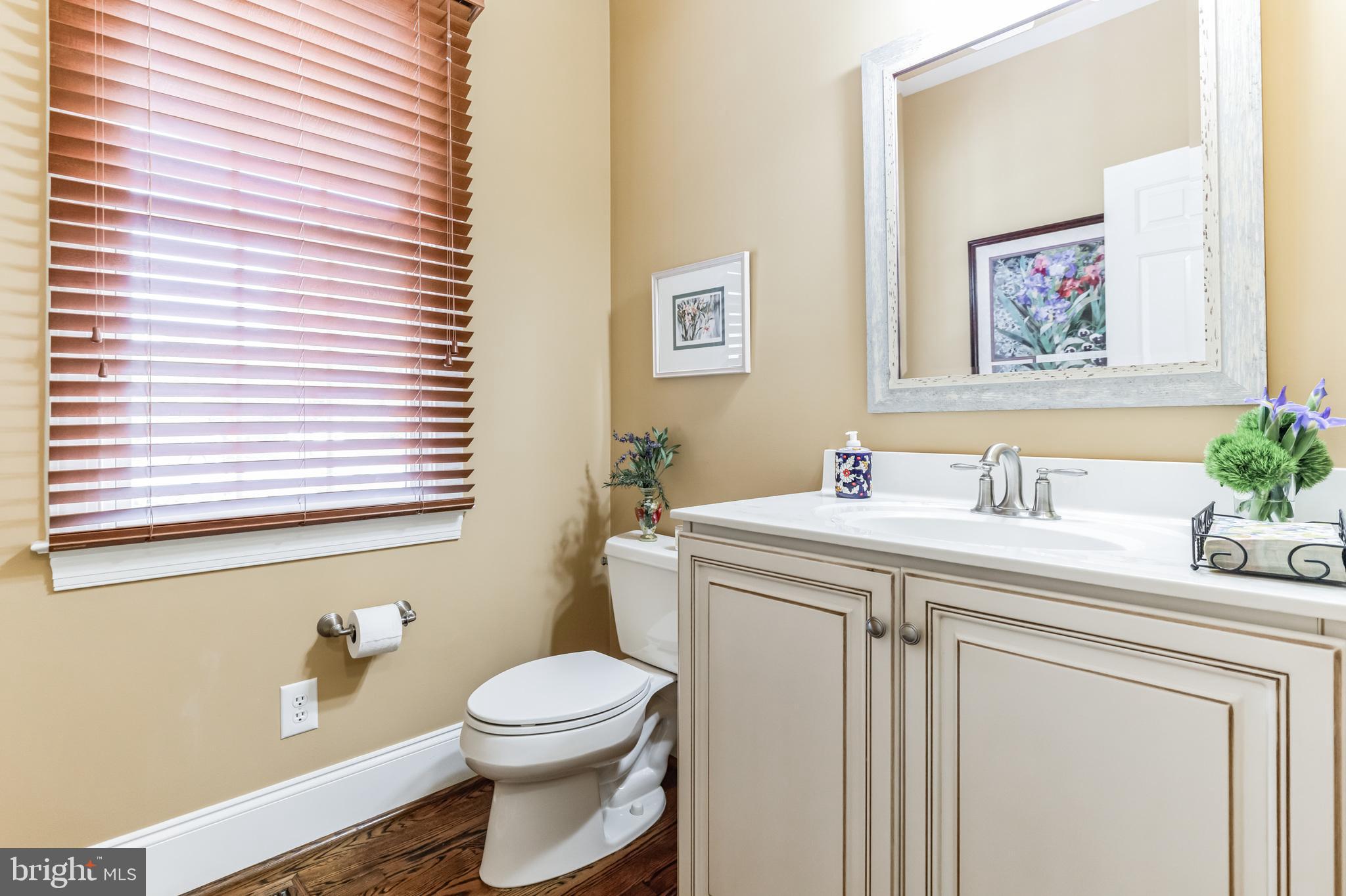 10 Devonshire Ln