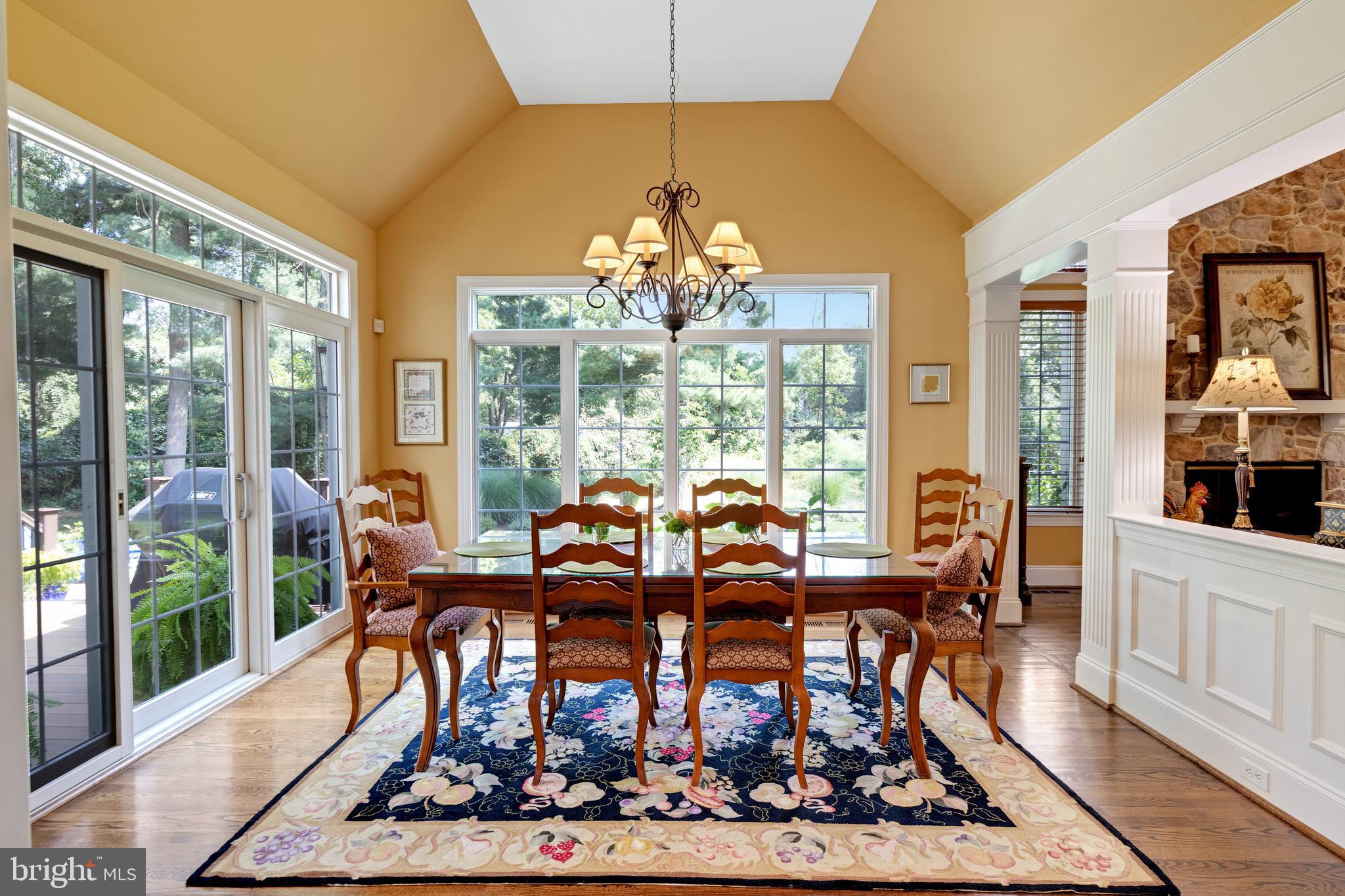10 Devonshire Ln