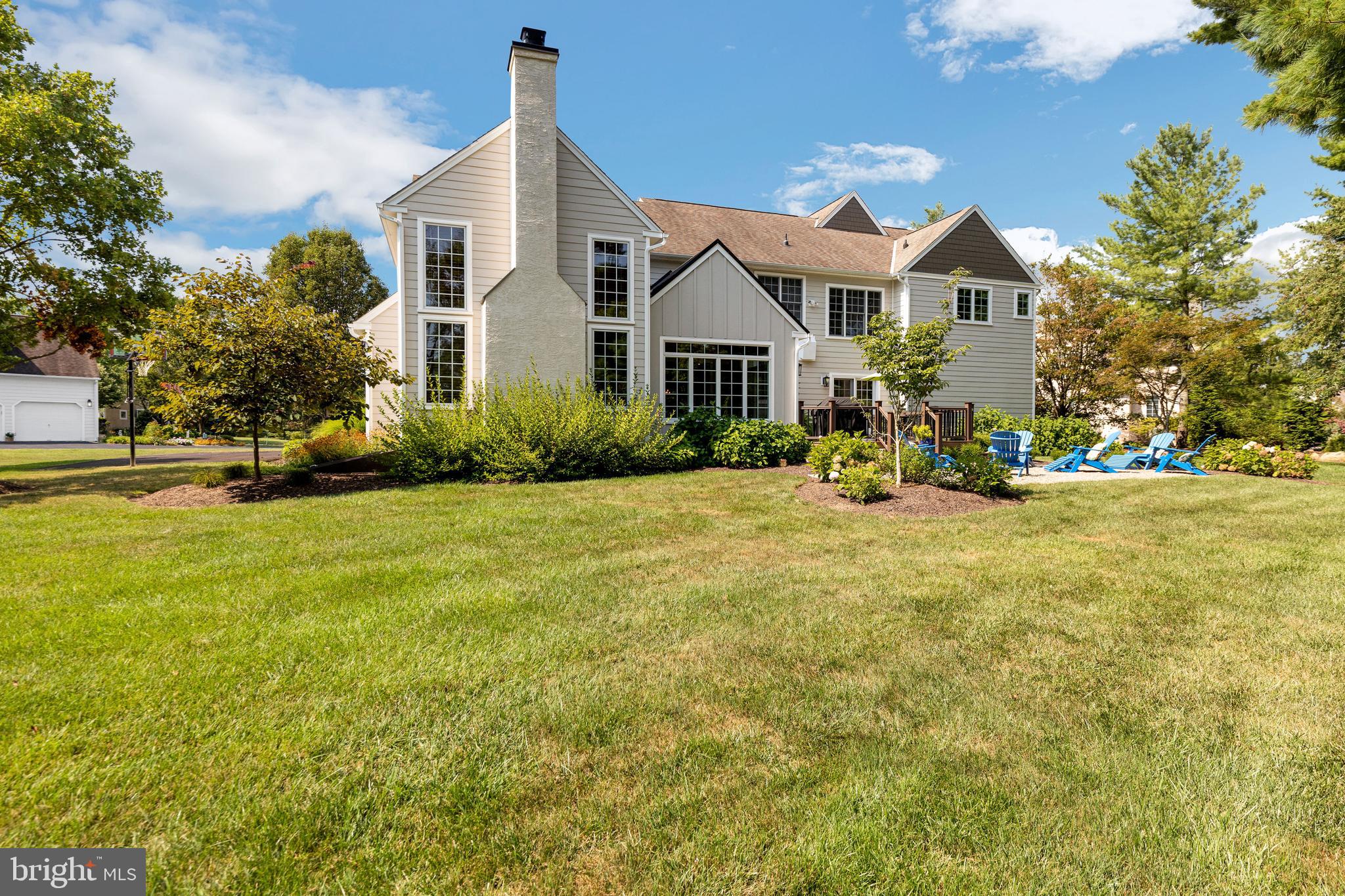 10 Devonshire Ln