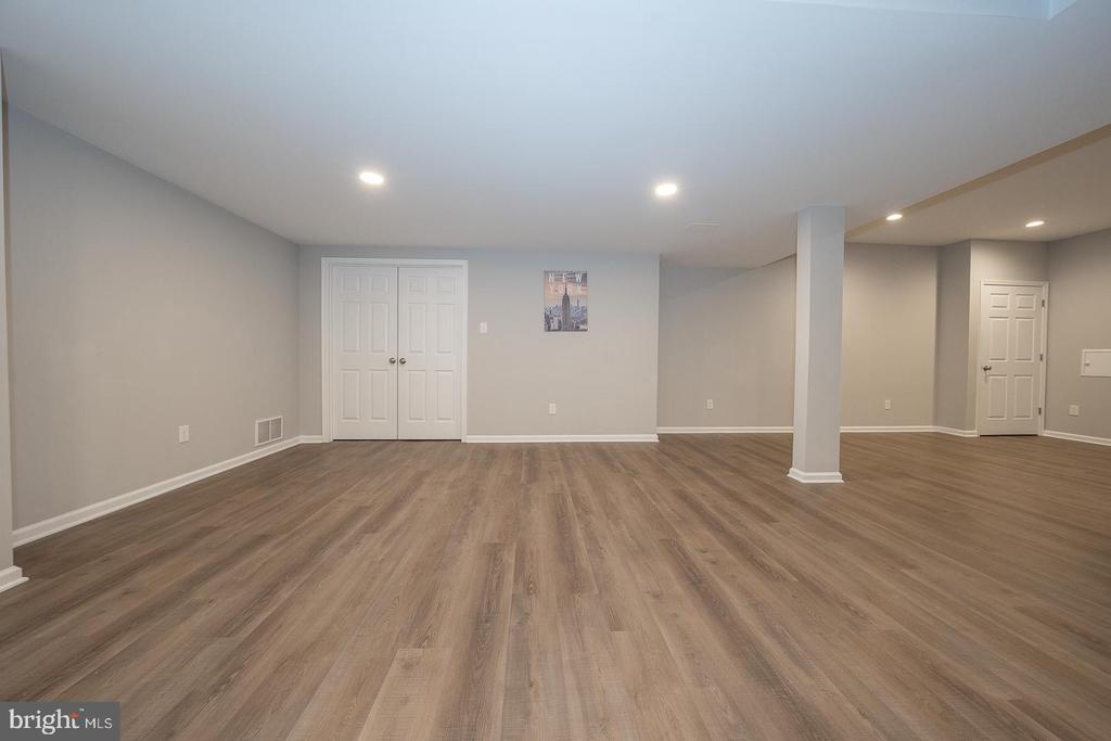 1615 Sorrell Rd