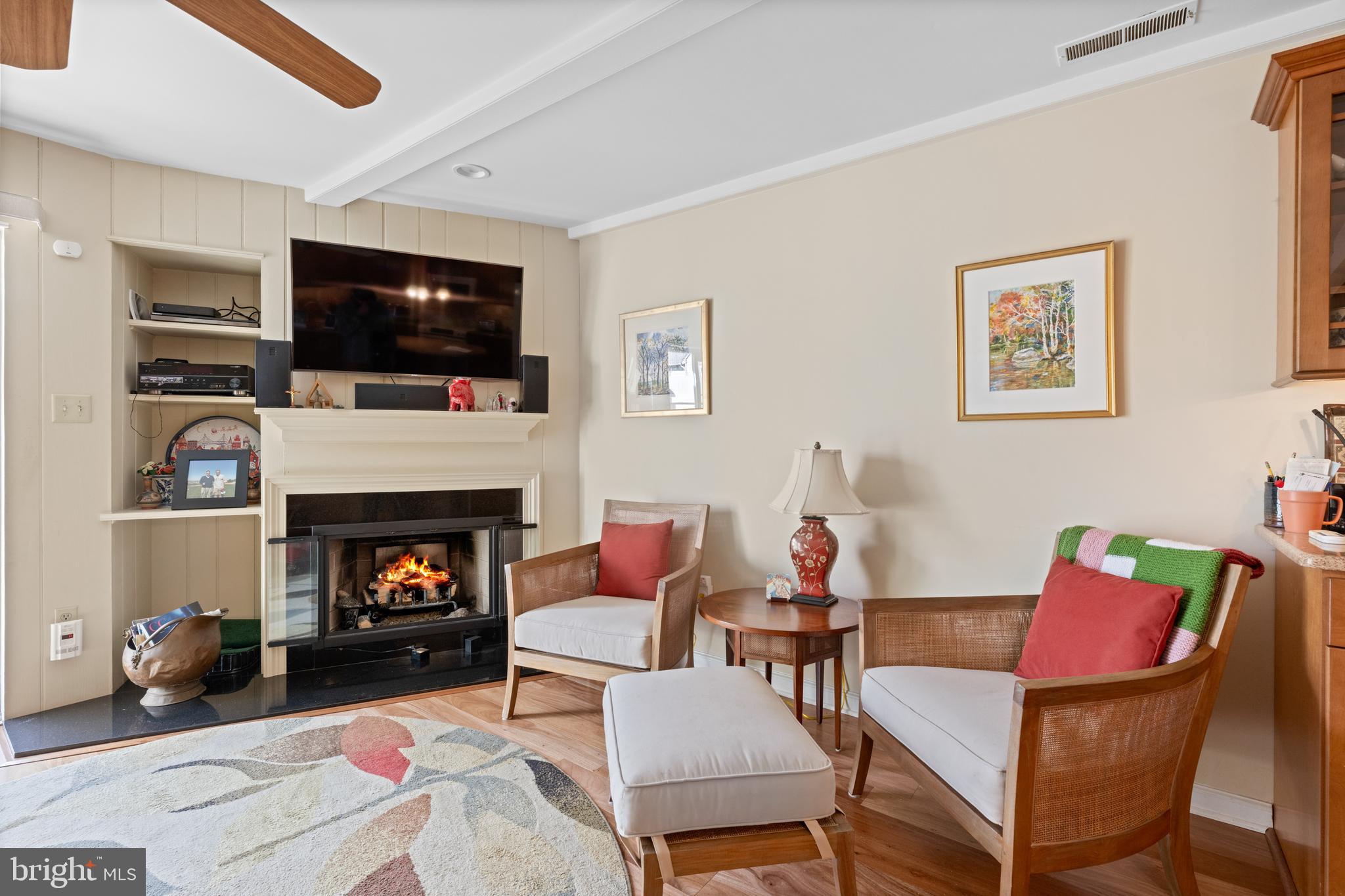 32 MANCHESTER COURT 32