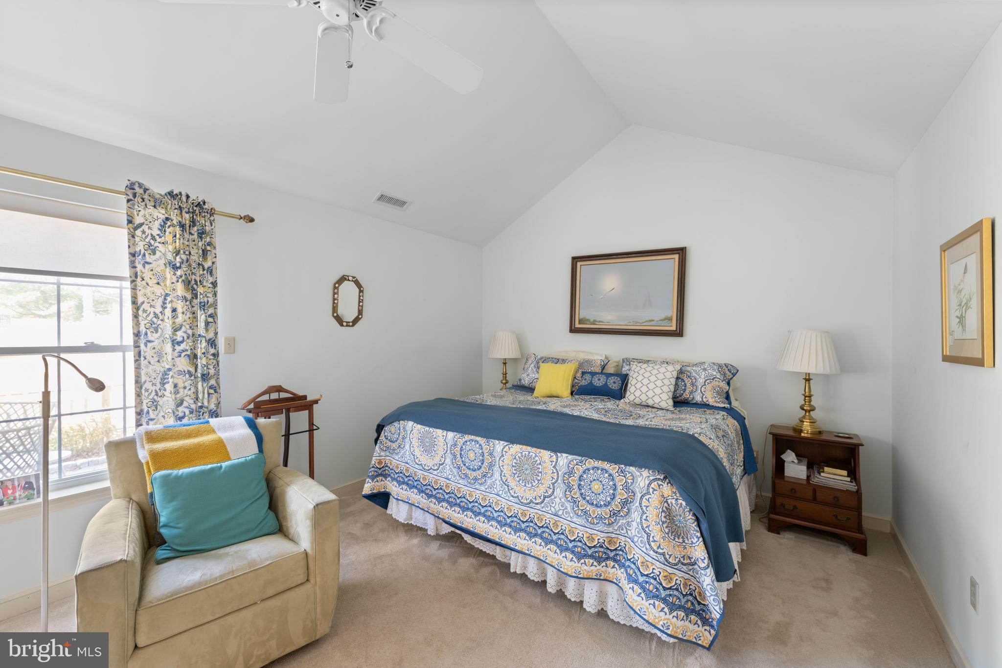 32 MANCHESTER COURT 32