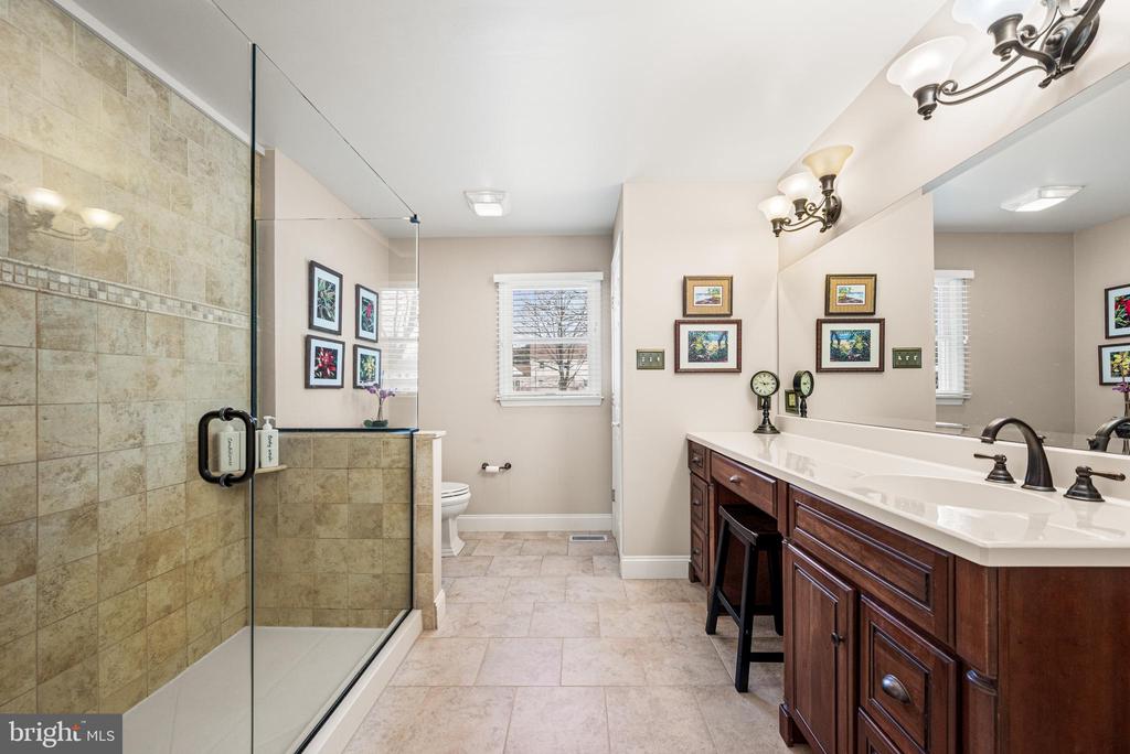 526 BEAUMONT CIRCLE
